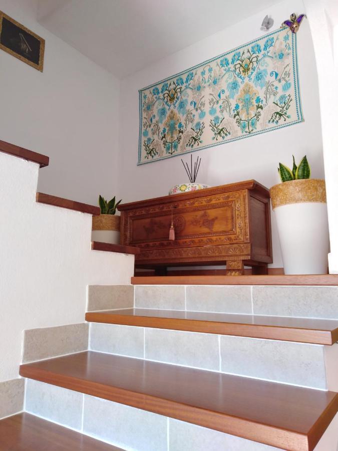 Bed and Breakfast The Roses Garden La Maddalena  Esterno foto